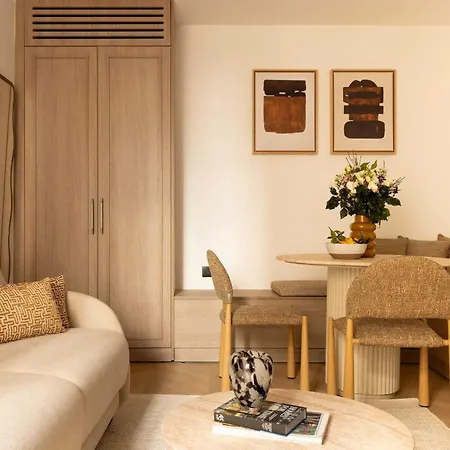 Refined A C 1br 2p - Saint-germain Apartment